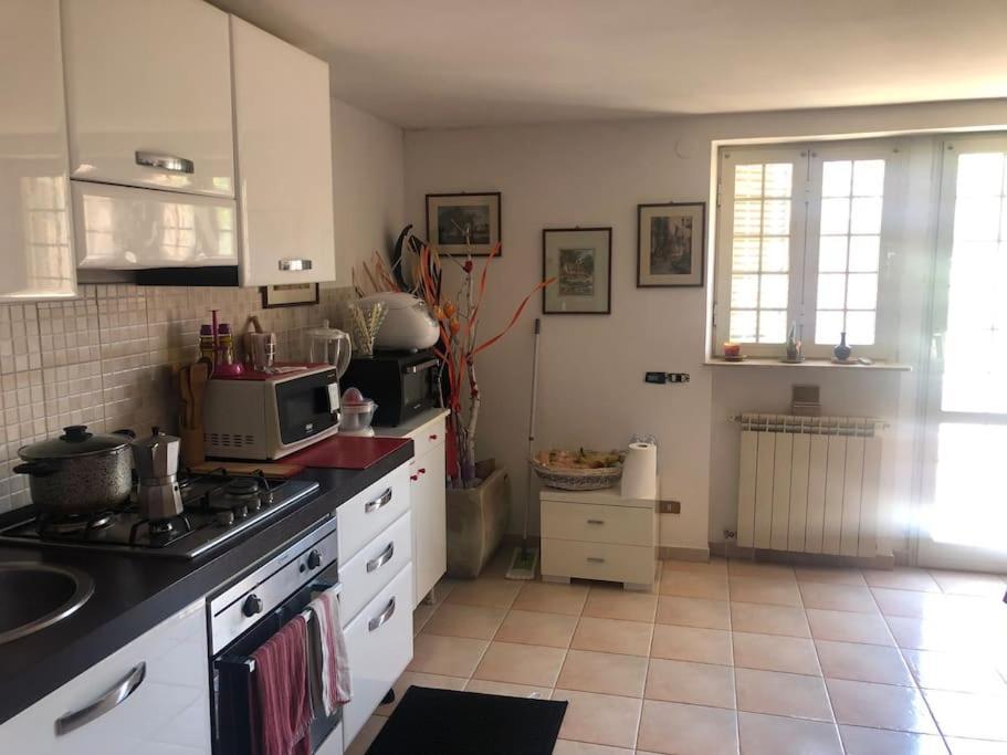 Apartament La Casa Di Vic Monterotondo  Zewnętrze zdjęcie