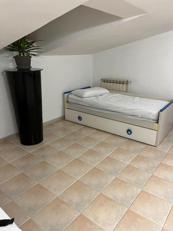 Apartament La Casa Di Vic Monterotondo  Zewnętrze zdjęcie